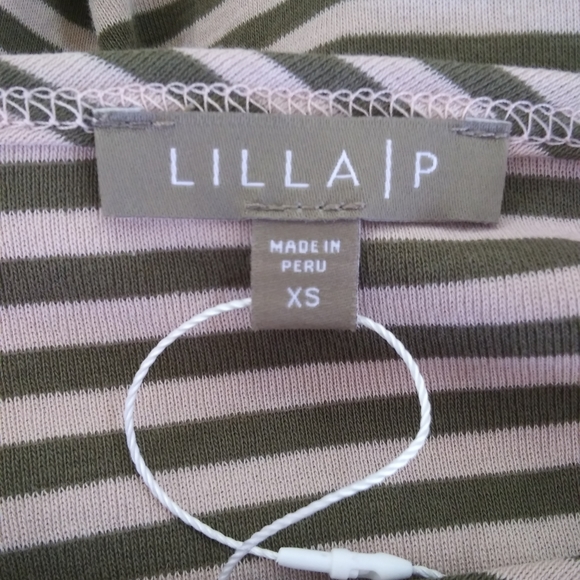 🐝 NWT-Lilla P Ruffle Trim Top - Picture 3 of 5